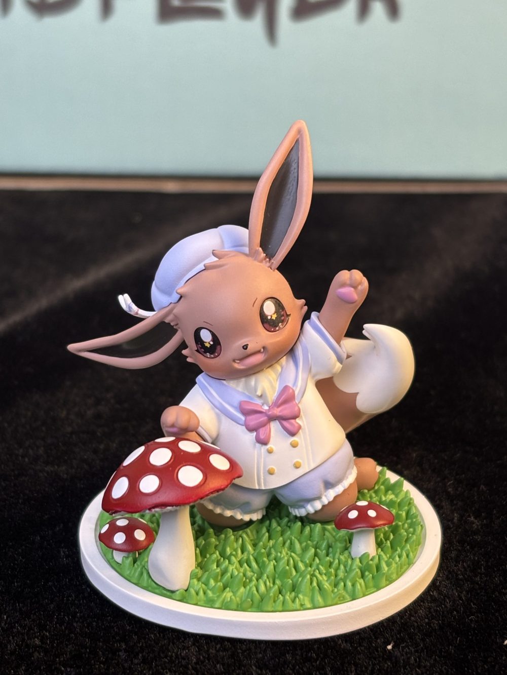 「In-stock」1/20 Female Eevee Figure - Image 2