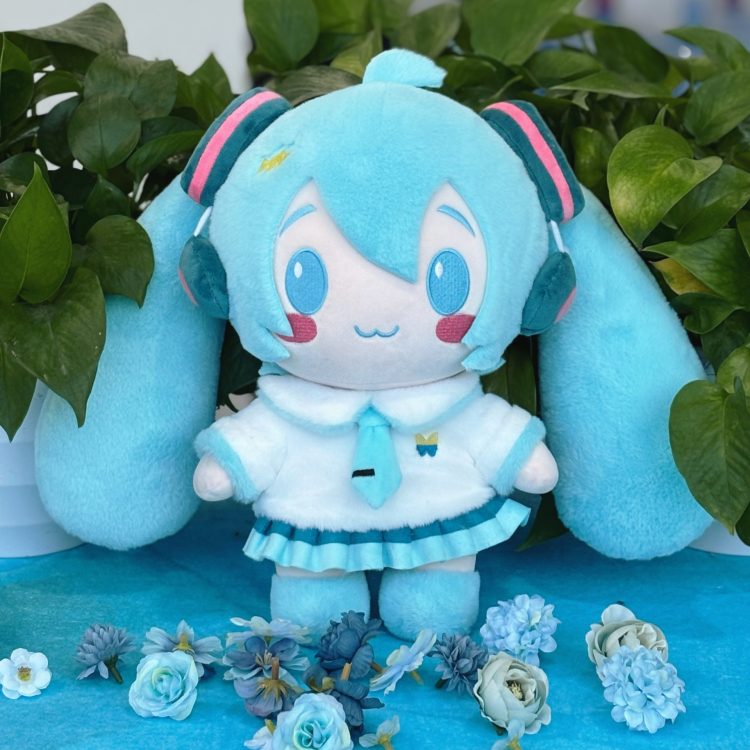 「Pre-order」34cm Miku Plush, shipping in Sep-Oct